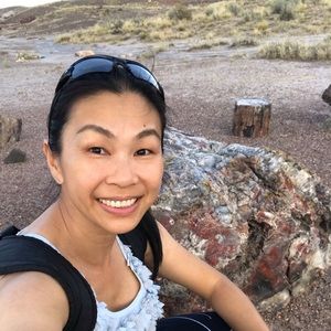 Meet your Posher, Ina